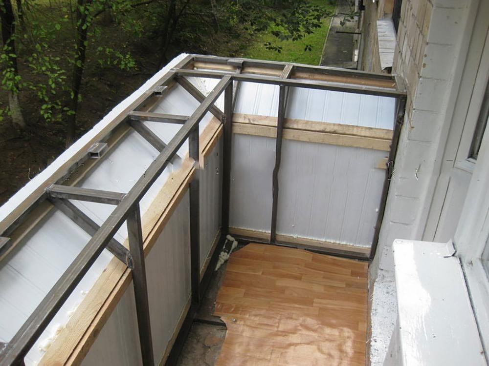 Укрепление балкона, причины начать укрепление балкона, как п.