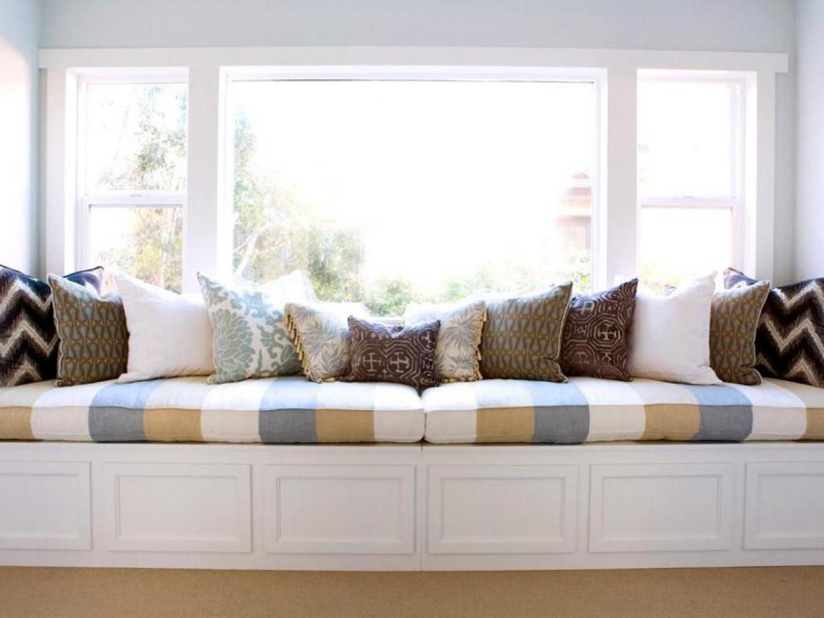 Подоконник диван, дизайн, фото, в интерьере | Все о пластиковых окнах .